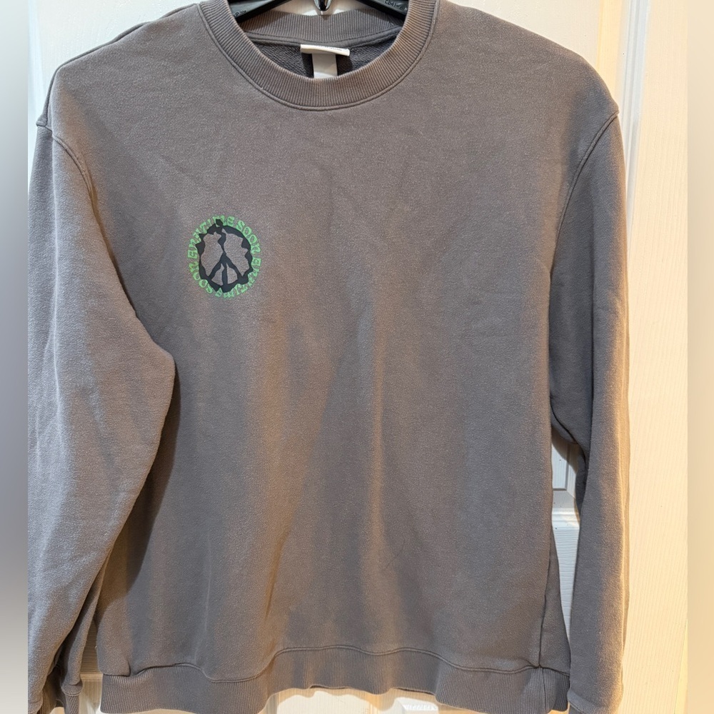 H&M Relaxed Fit Gray Sweatshirt Well Worn look faded color